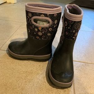 Kid’s insulated bogs